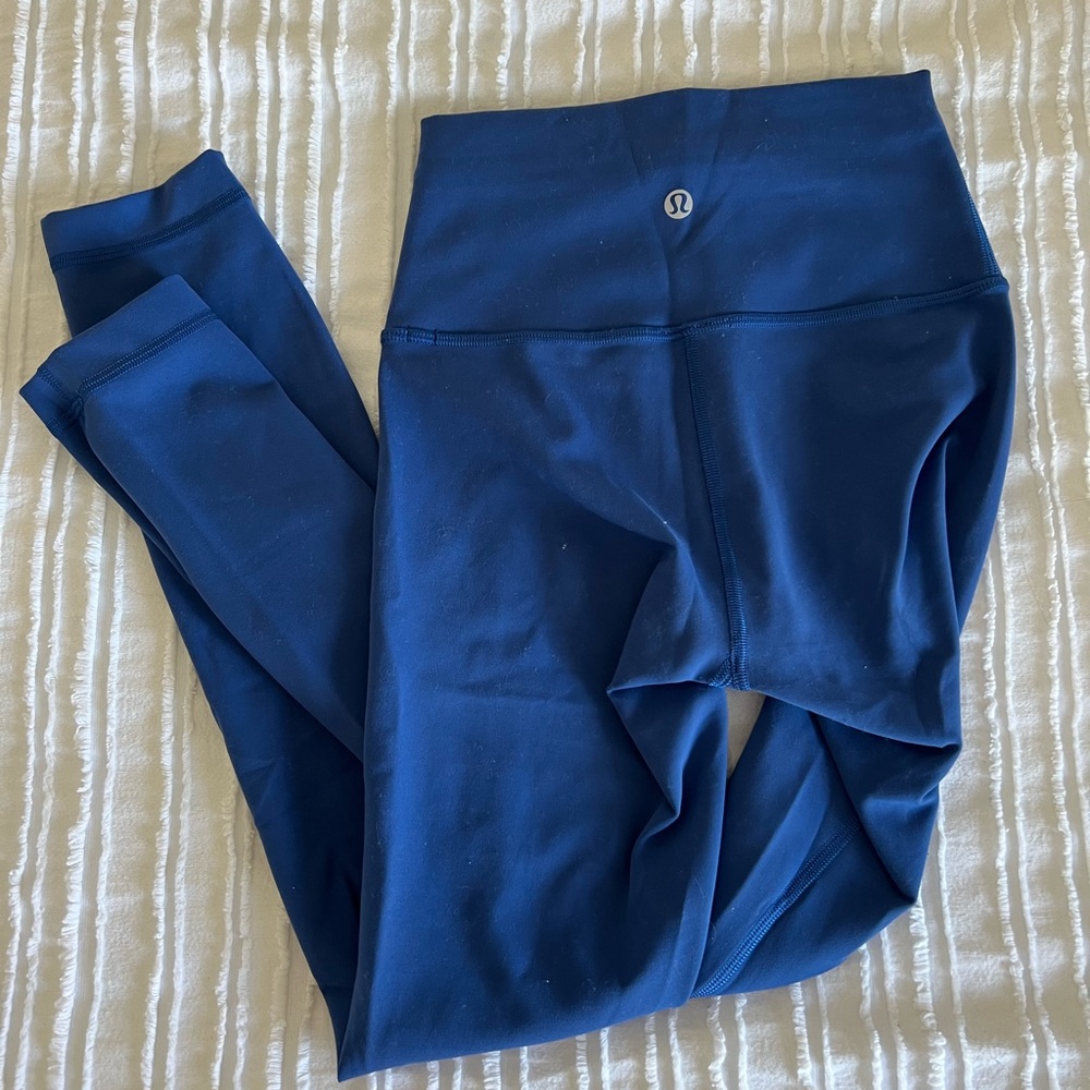 Lululemon High Waisted Adjustable Leggings 25” - size 2 - color: bright blue